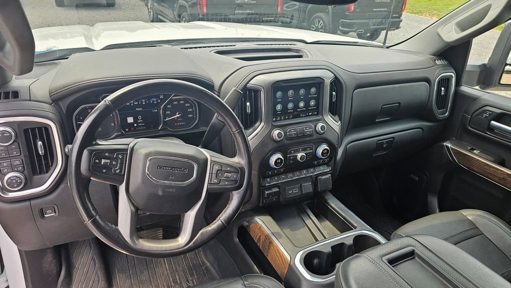 Used 2021 GMC Sierra 3500 Denali w/ Denali Ultimate Package AWD/4WD image 9