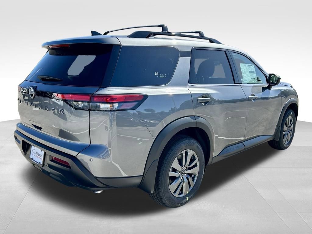 New 2026 Nissan Pathfinder SV image 5