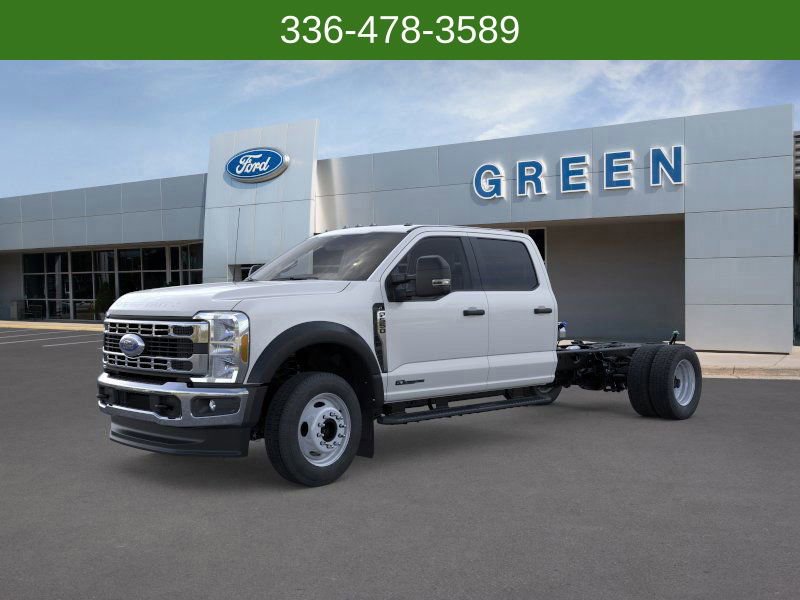 New 2026 Ford F550 4x4 Crew Cab image 2