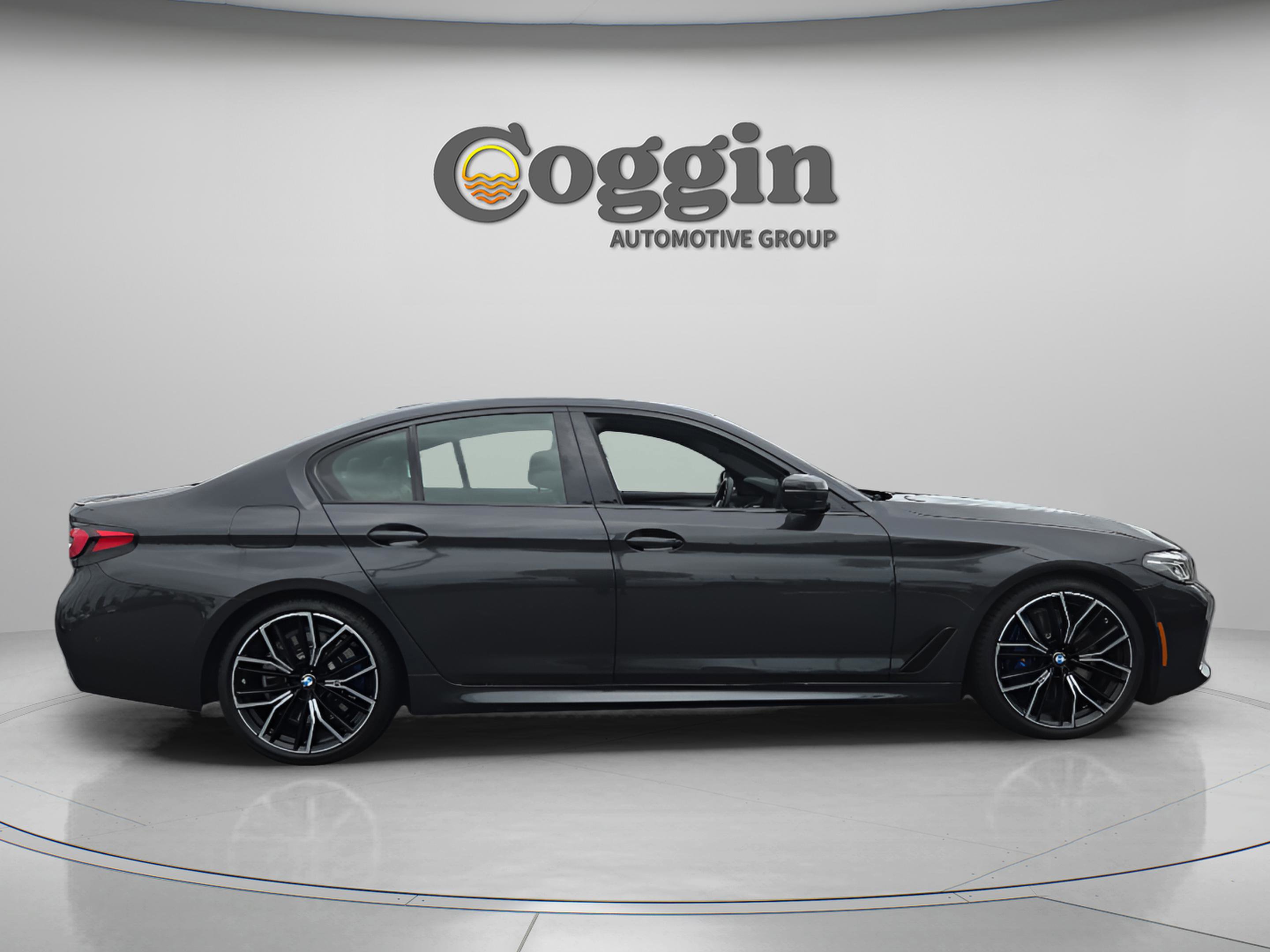 Used 2023 BMW M550i xDrive AWD/4WD image 6