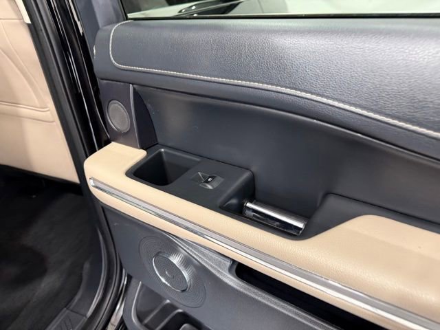 Used 2024 Ford Expedition Max Limited image 32