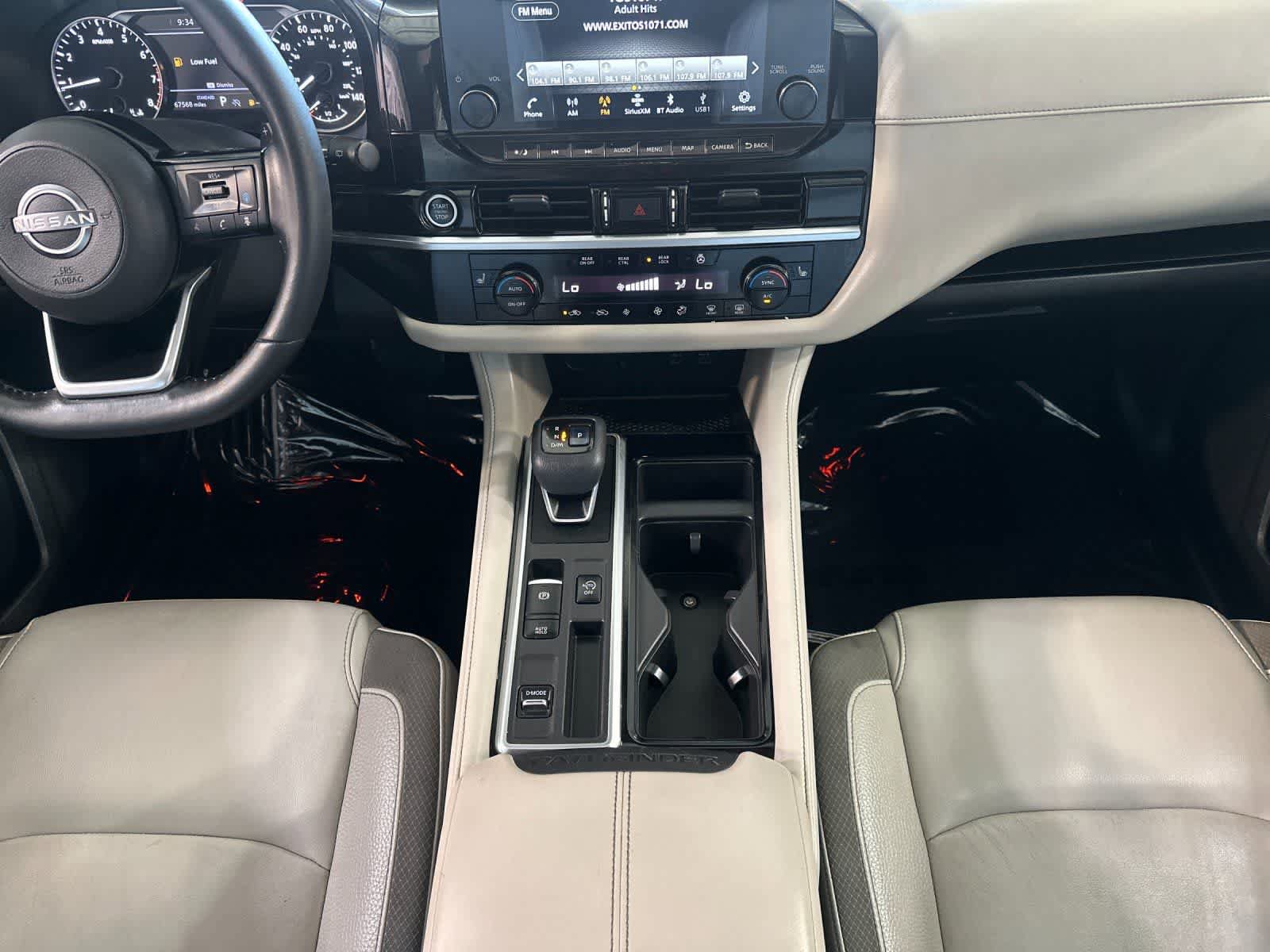 Used 2022 Nissan Pathfinder SL w/ SL Premium Package FWD image 4