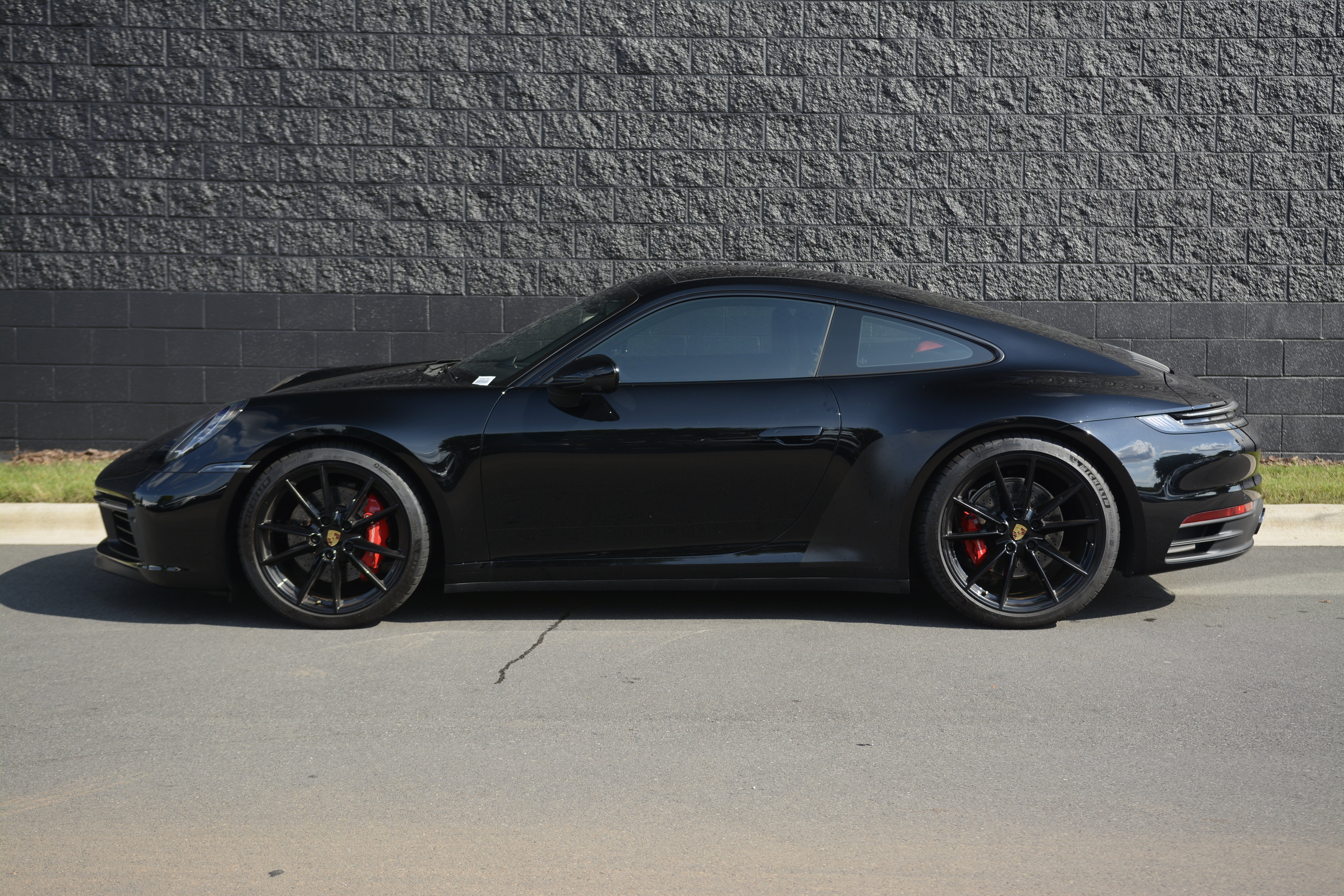 Certified 2020 Porsche 911 Carrera S RWD image 2