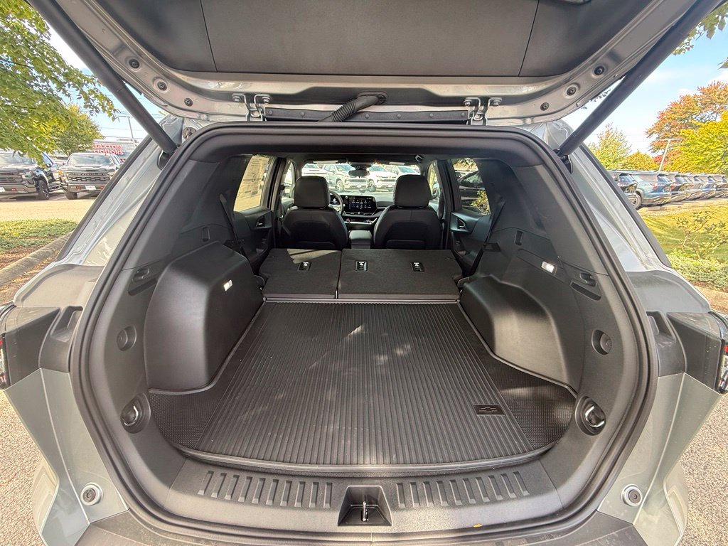 New 2027 Chevrolet Equinox RS w/ Convenience Package III AWD/4WD image 30