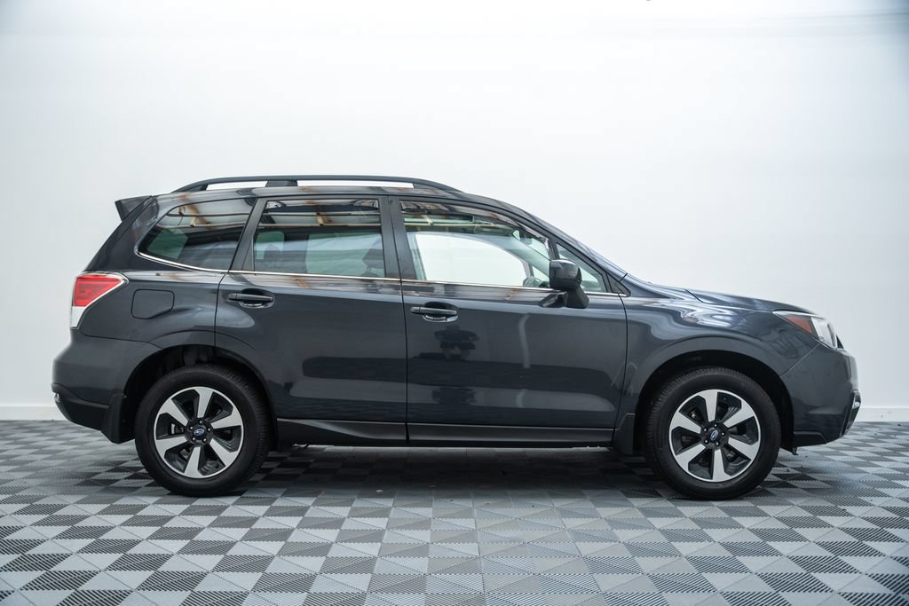 Used 2018 Subaru Forester 2.5i Limited AWD/4WD image 4