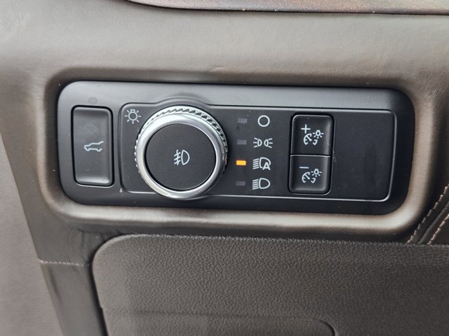 Used 2023 Ford Explorer King Ranch w/ Technology Package image 19