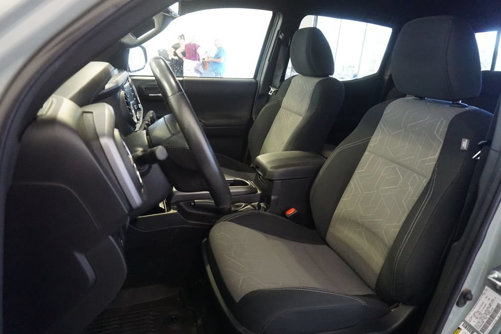 Certified 2023 Toyota Tacoma TRD Sport AWD/4WD image 16