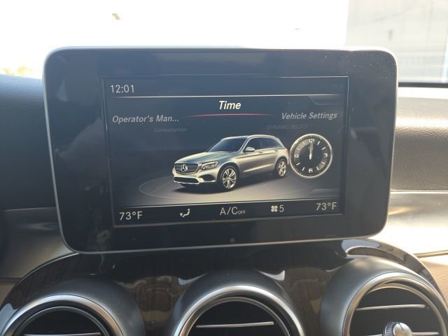 Used 2019 Mercedes-Benz GLC 300 4MATIC image 21