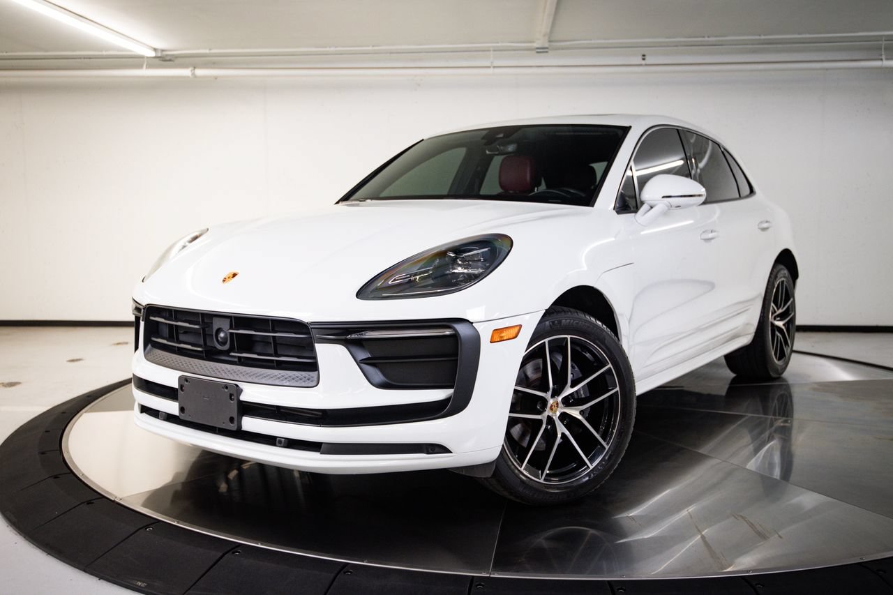 Certified 2023 Porsche Macan
