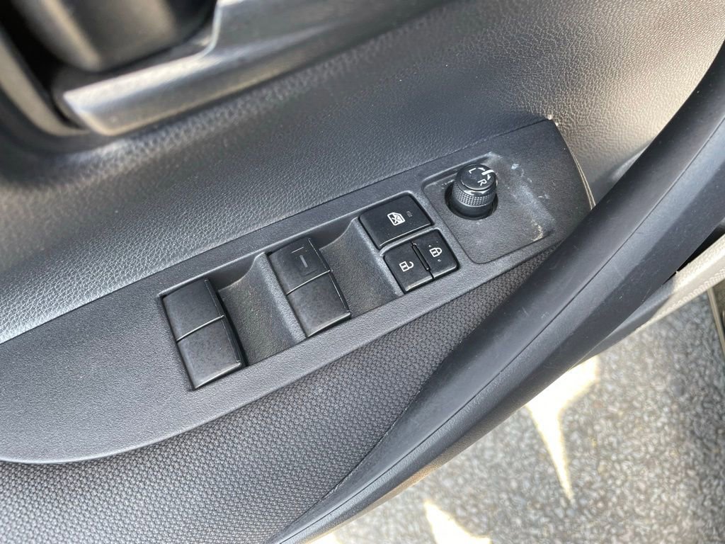 Used 2023 Toyota Corolla LE image 11