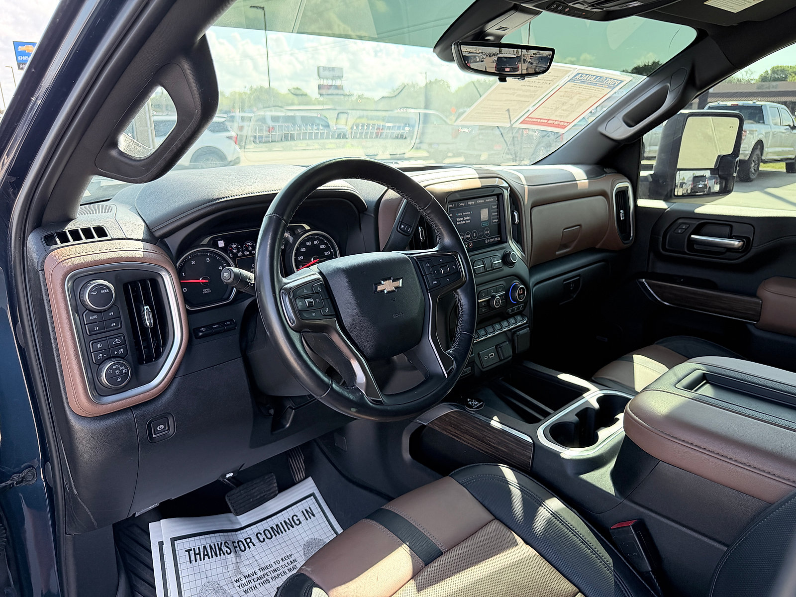 Used 2022 Chevrolet Silverado 2500 High Country w/ Technology Package AWD/4WD image 24