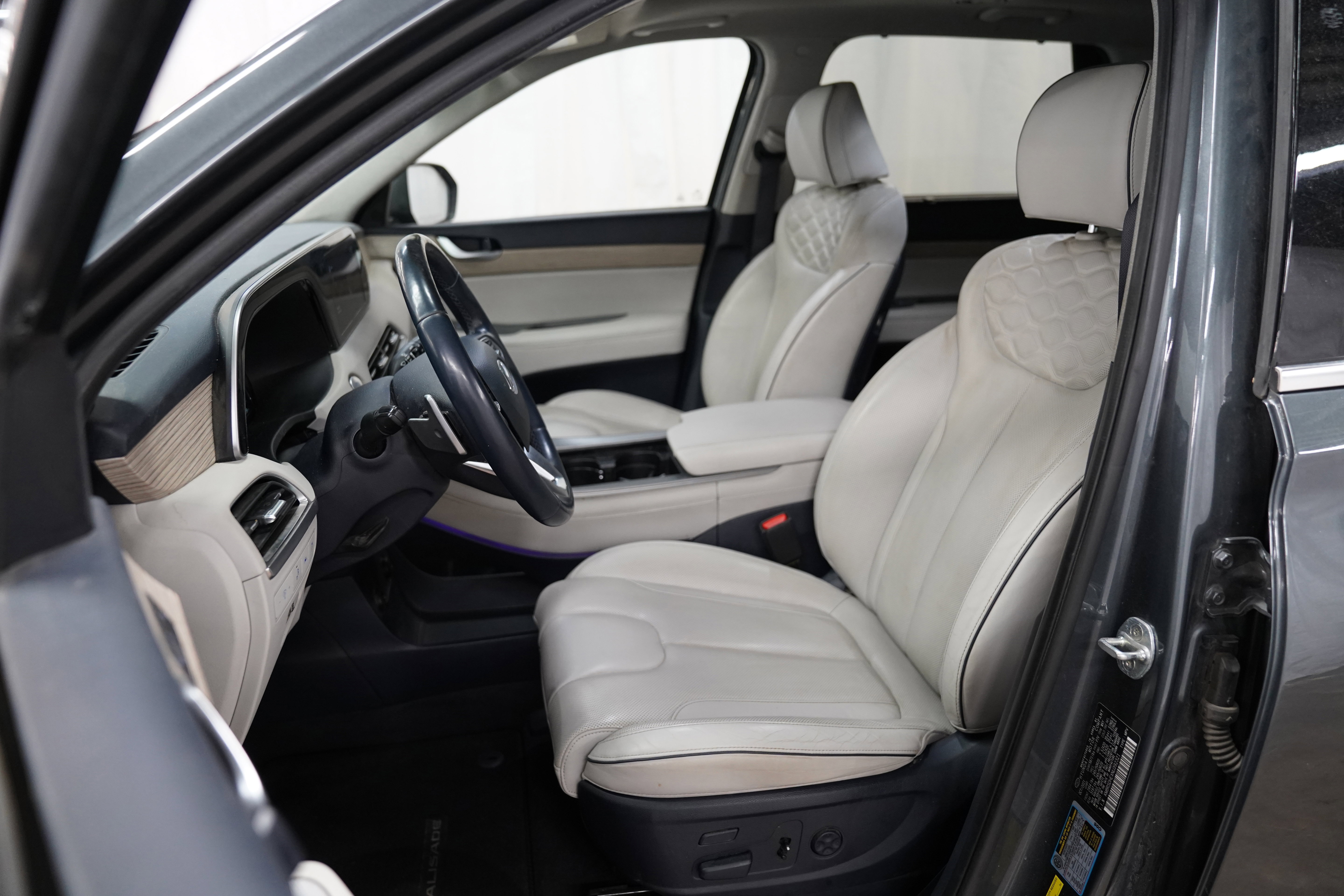 Used 2022 Hyundai Palisade Limited AWD/4WD image 4