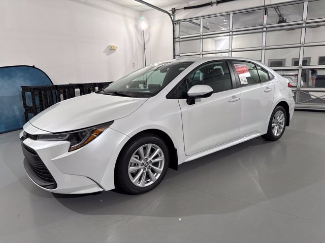 New 2026 Toyota Corolla LE w/ LE Premium Package FWD image 3