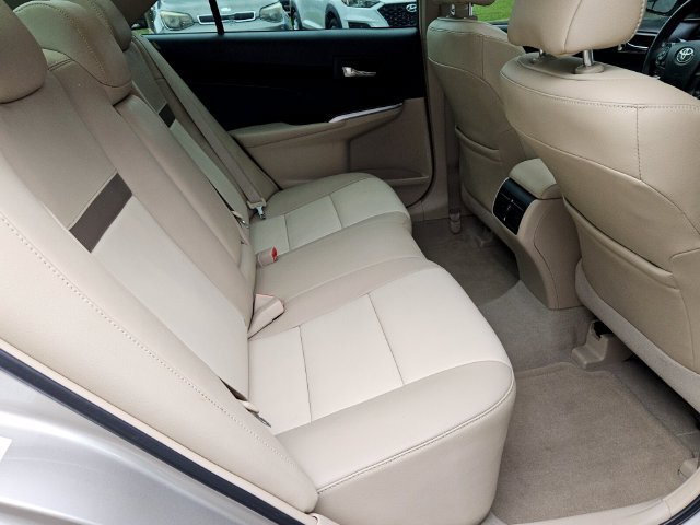 Used 2014 Toyota Camry XLE w/ Leather Package FWD image 14
