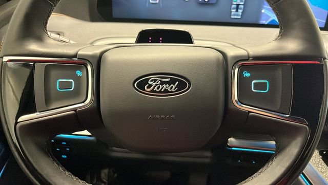 Used 2025 Ford Expedition Tremor AWD/4WD image 16