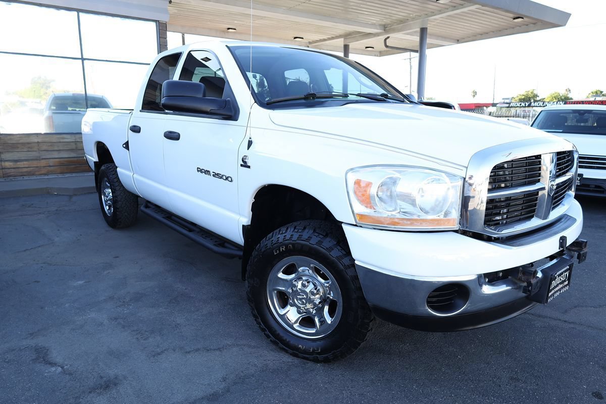 Used 2006 Dodge Ram 2500 Truck SLT w/ Trailer Tow Group AWD/4WD image 2
