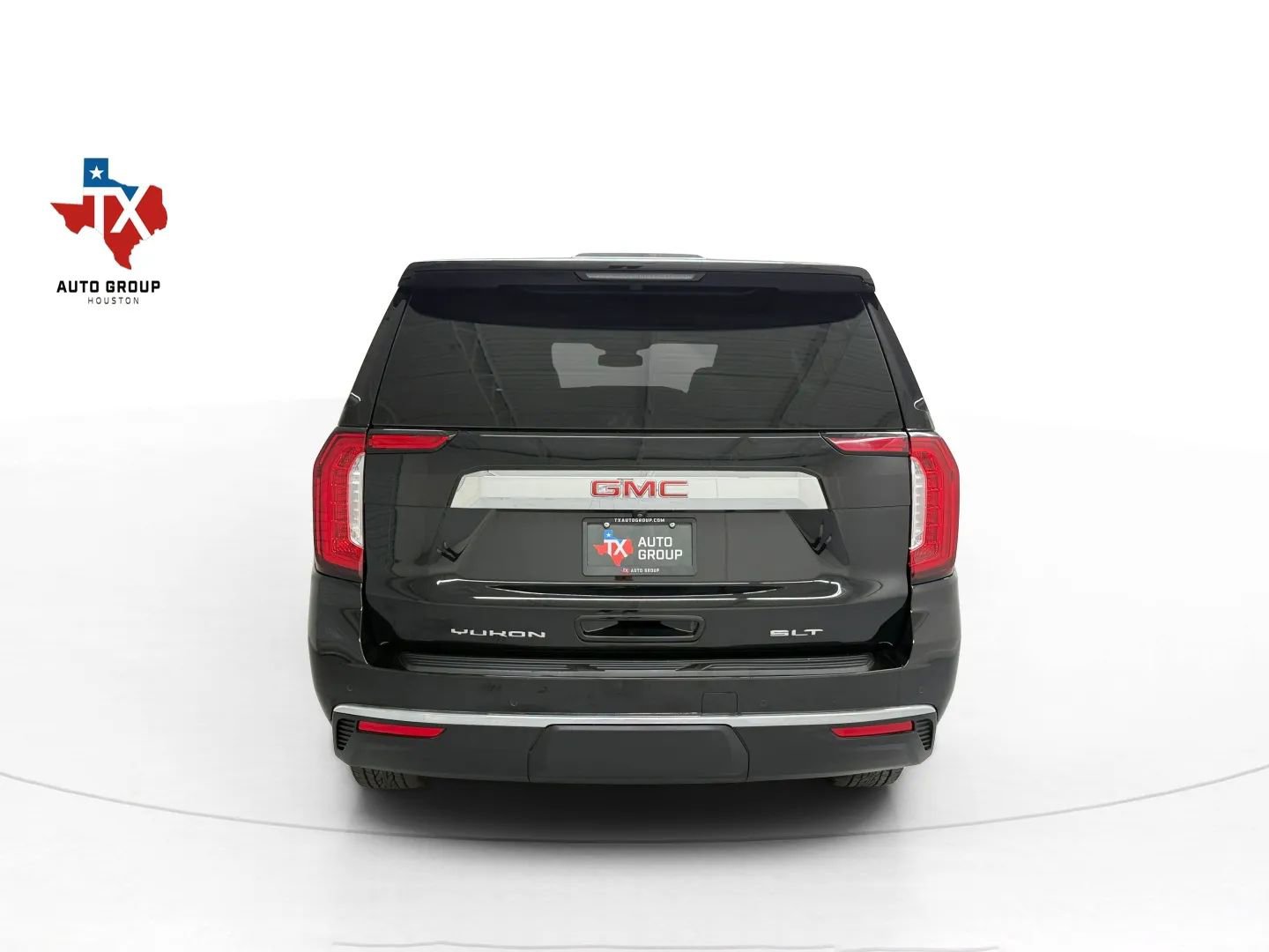 Used 2024 GMC Yukon SLT image 8