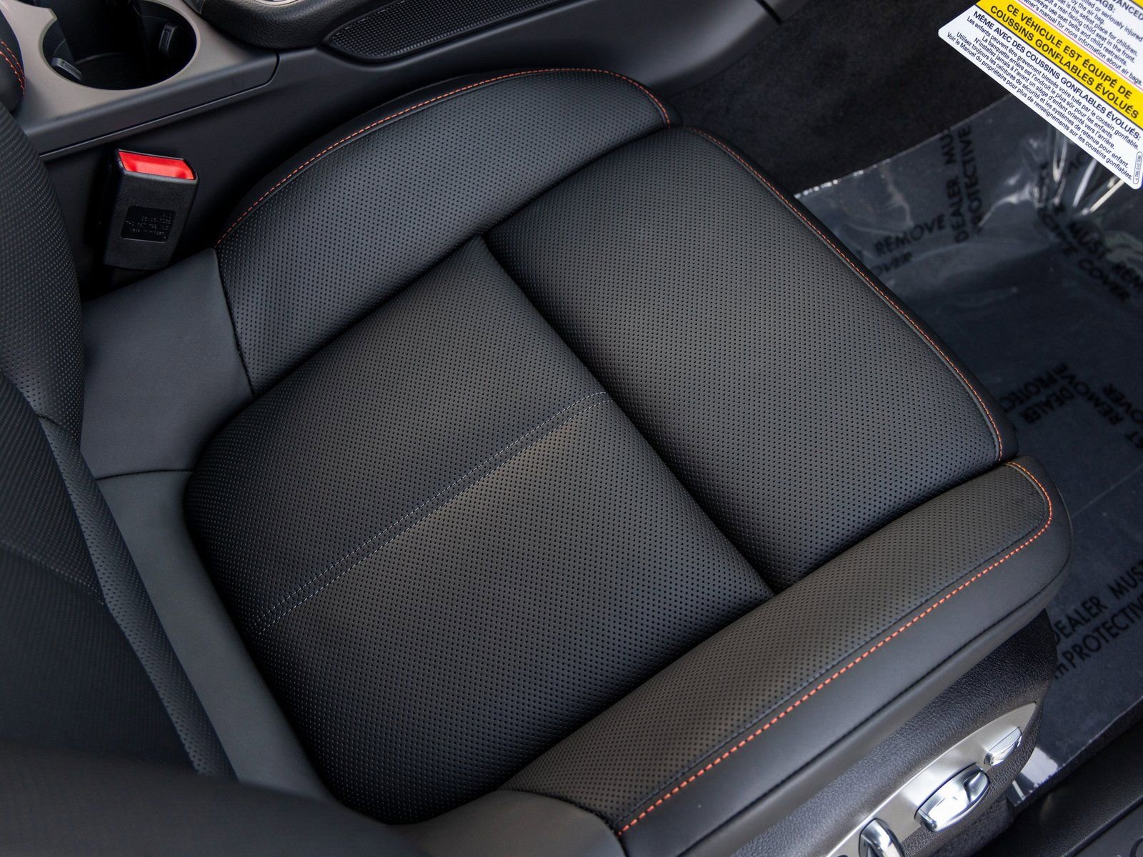 New 2026 Porsche Macan AWD/4WD image 47