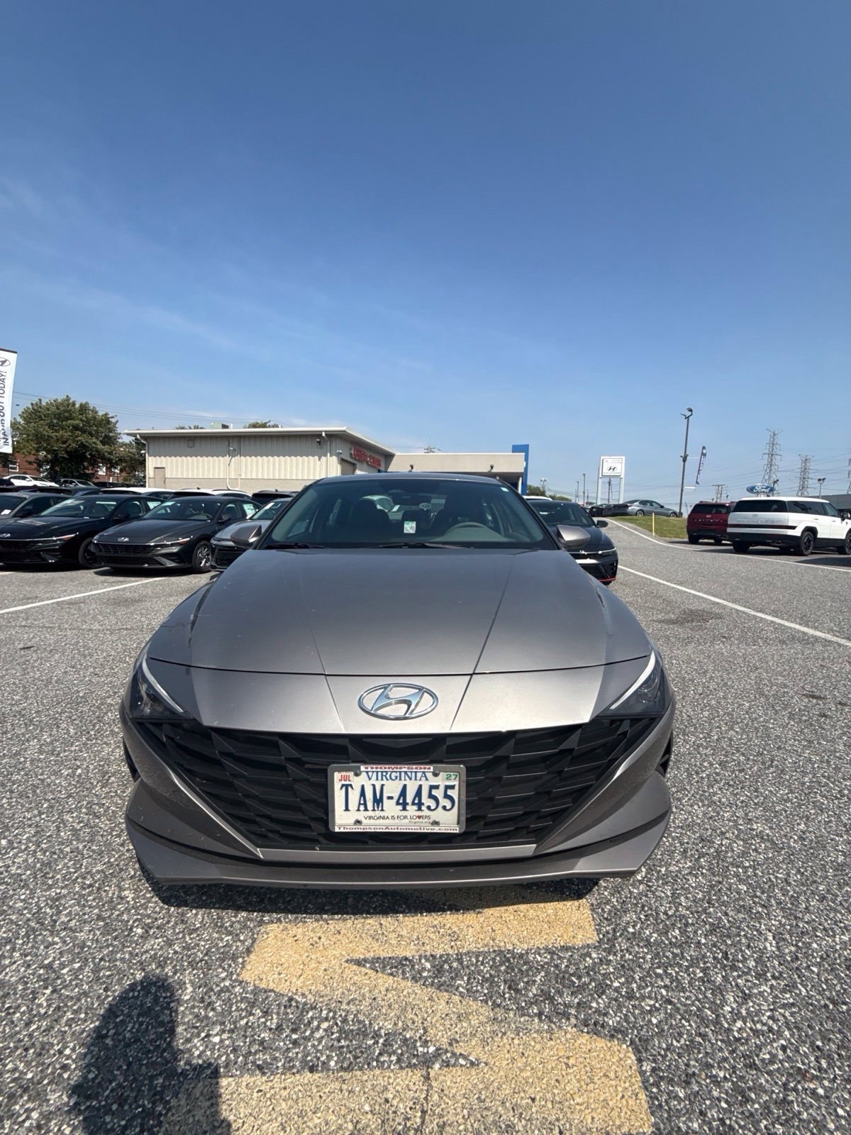 Used 2023 Hyundai Elantra SEL FWD image 2