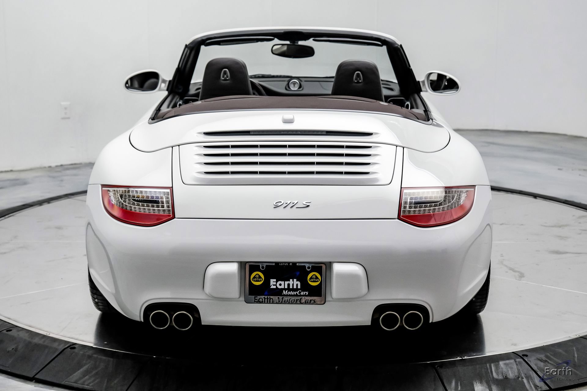 Used 2011 Porsche 911 Carrera S RWD image 16