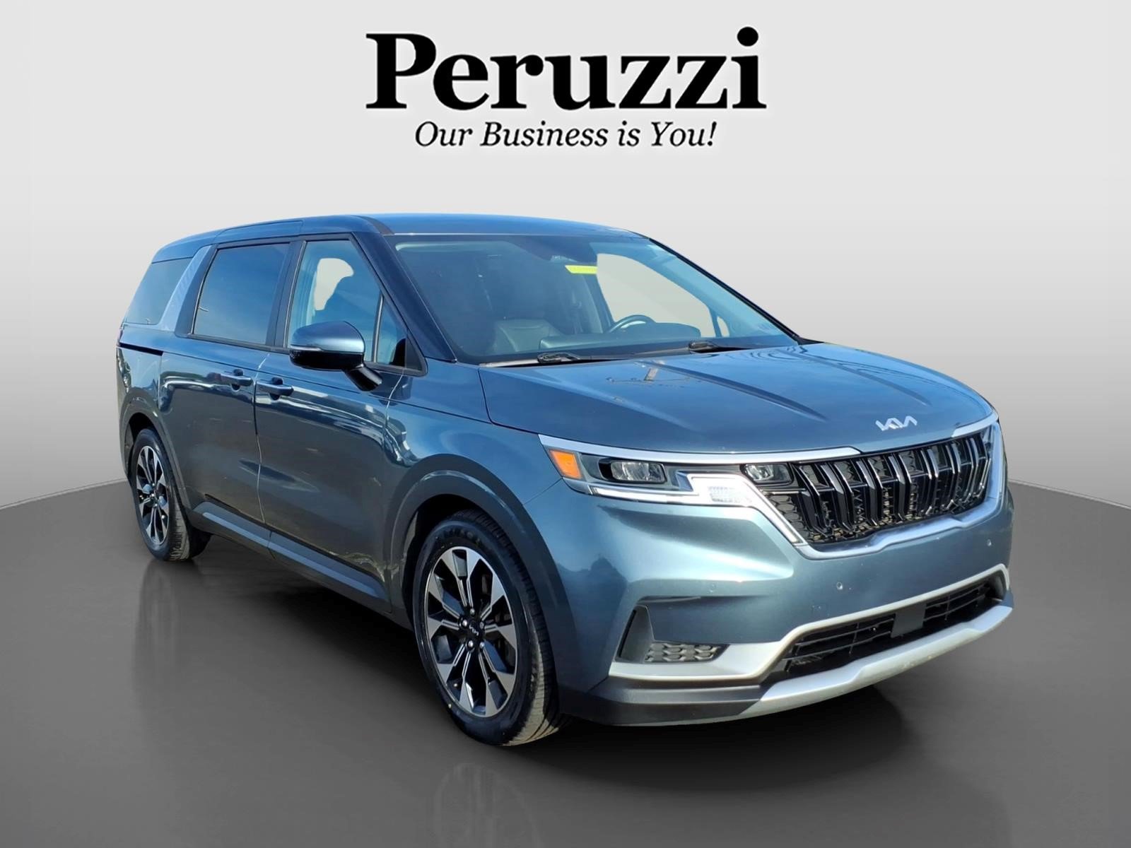 Used 2022 Kia Carnival EX