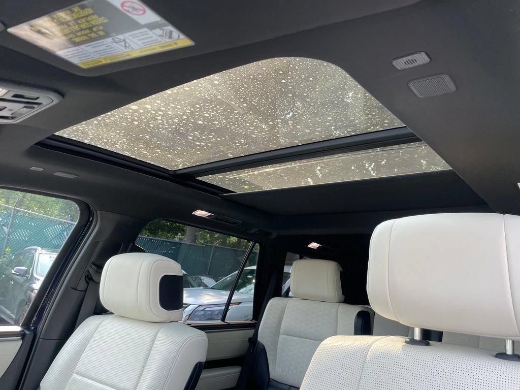 Used 2023 Toyota Sequoia Capstone AWD/4WD image 23