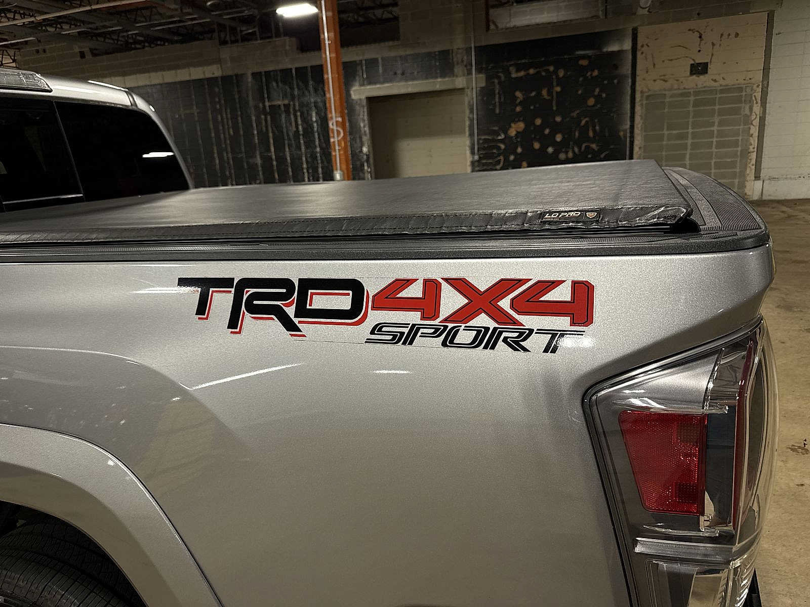 Used 2021 Toyota Tacoma TRD Sport AWD/4WD image 26
