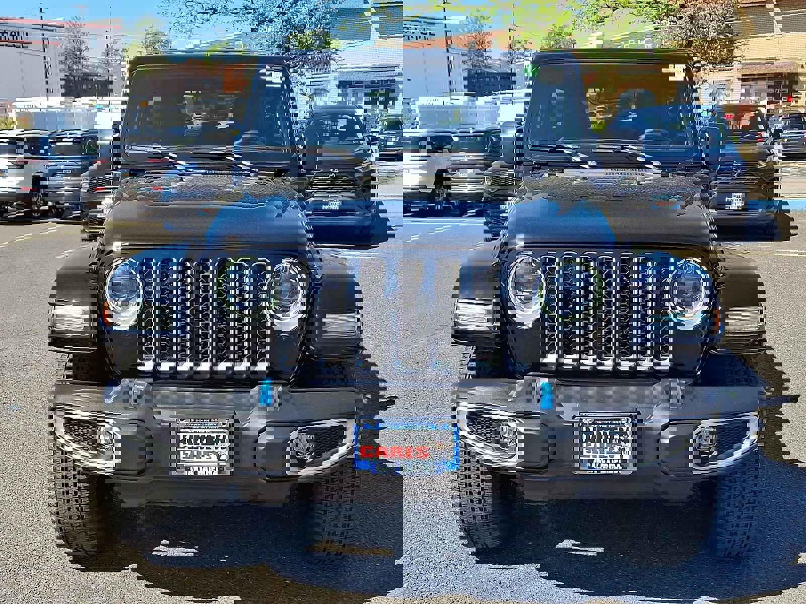 Used 2023 Jeep Wrangler Sahara w/ Cold Weather Group image 2