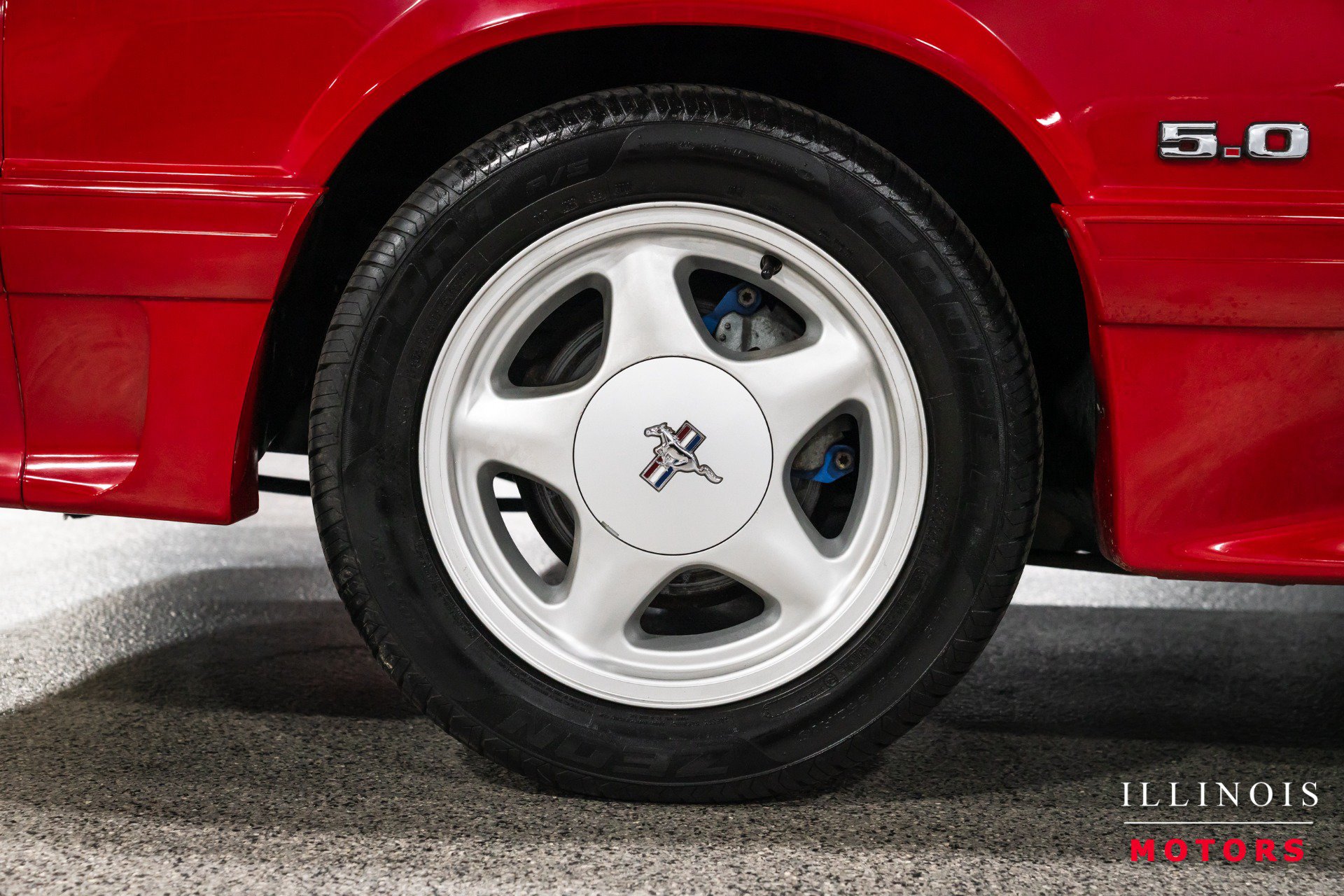 Used 1991 Ford Mustang GT RWD image 12