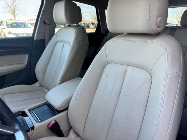 Used 2020 Audi Q5 2.0T Premium Plus image 21