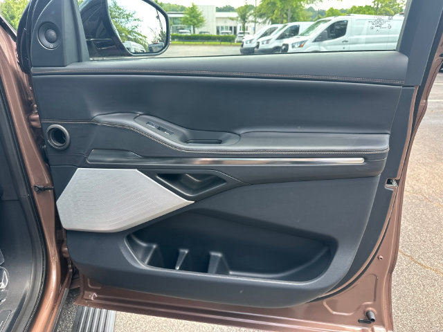 New 2026 Lincoln Navigator Black Label AWD/4WD image 15