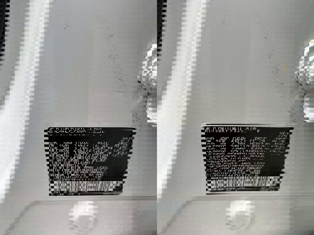 Used 2018 Honda HR-V LX image 33