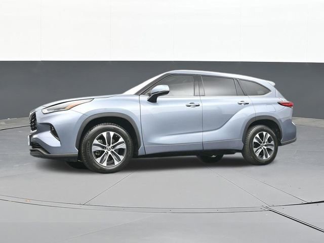 Used 2021 Toyota Highlander XLE image 60