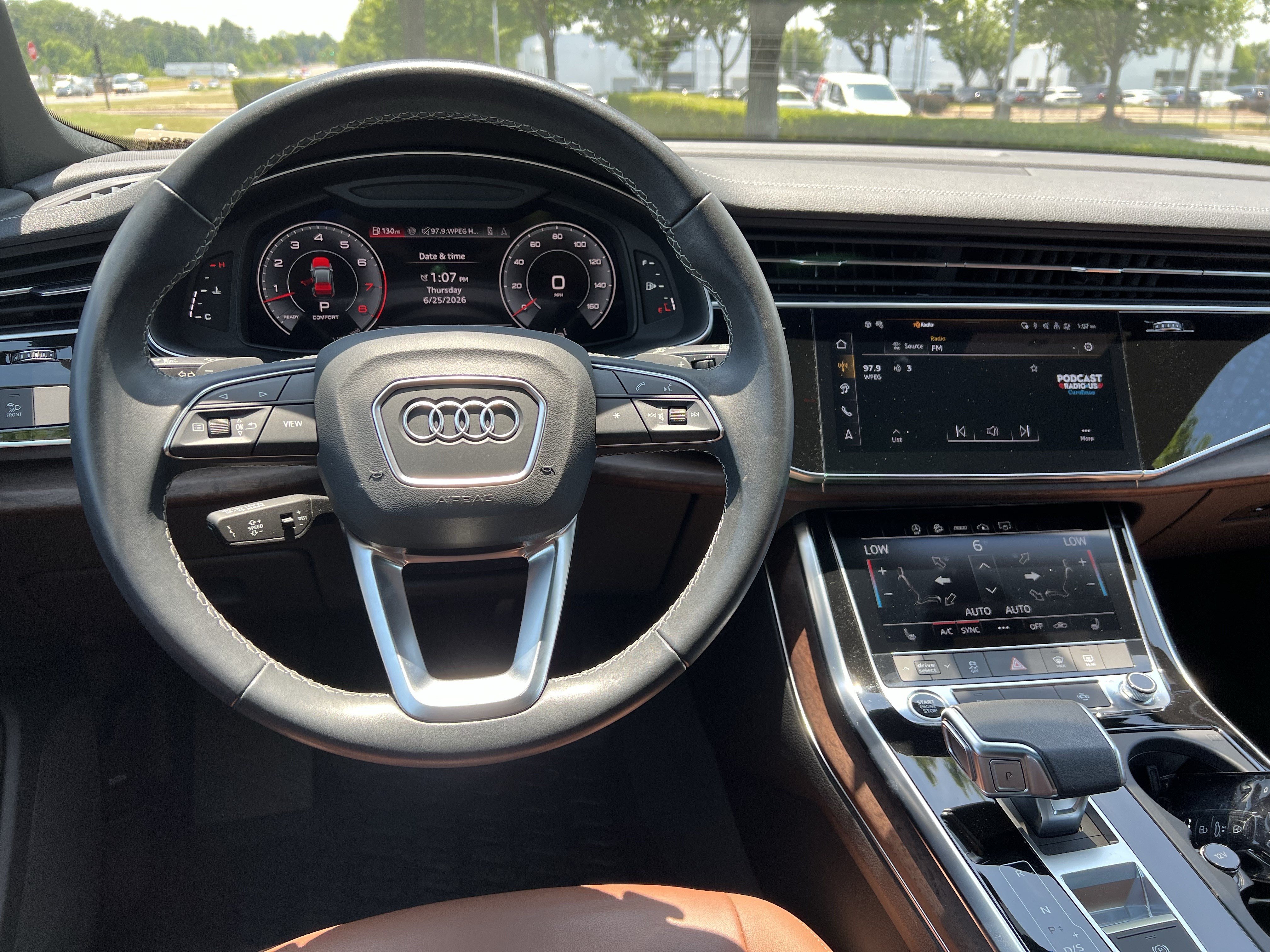 Certified 2024 Audi Q8 Premium AWD/4WD image 30