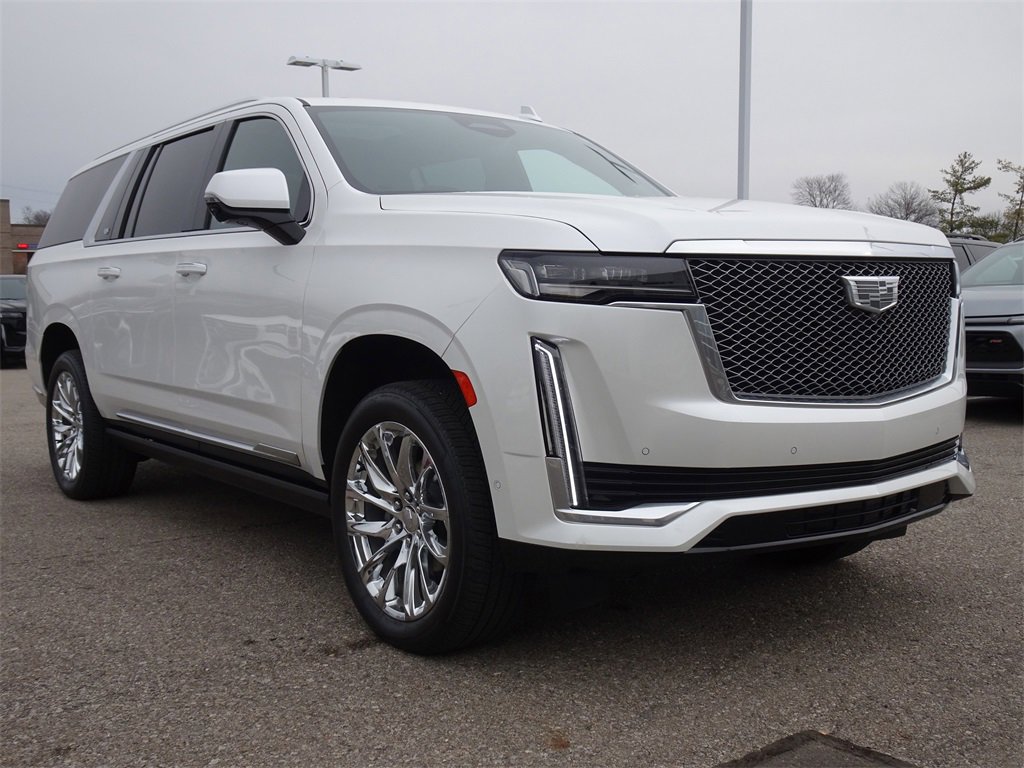 Certified 2023 Cadillac Escalade ESV Premium Luxury Platinum w/ LPO, Radiant Package image 7