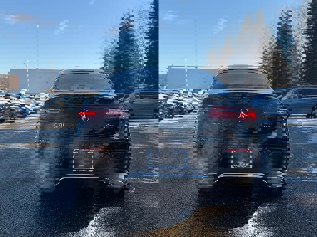 Used 2018 Mercedes-Benz E 400 4MATIC Coupe image 5