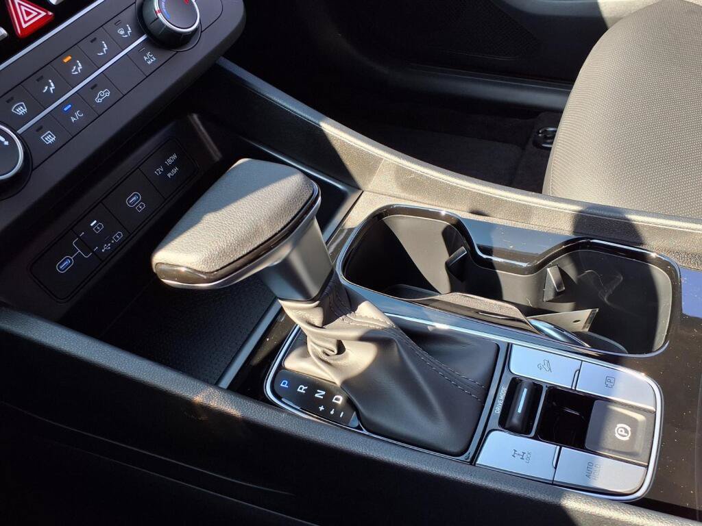 New 2027 Hyundai Santa Cruz SE AWD/4WD image 11