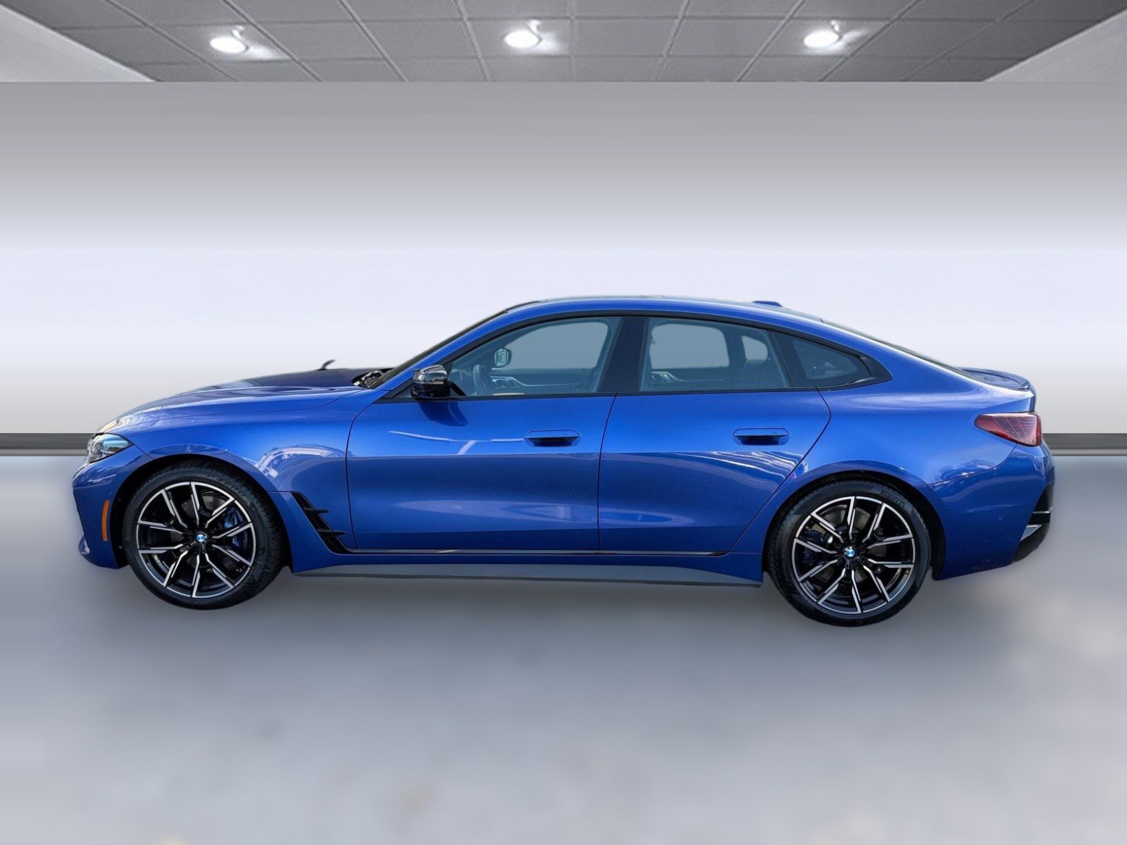 Certified 2026 BMW M440i image 2