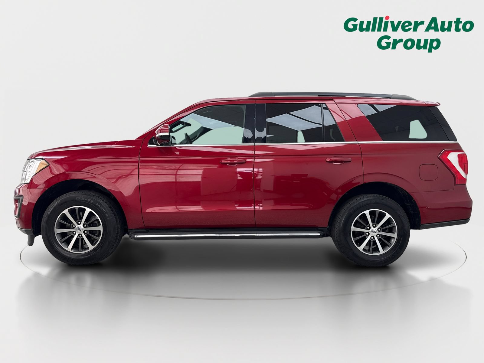 Used 2019 Ford Expedition XLT w/ Equipment Group 202A RWD image 3