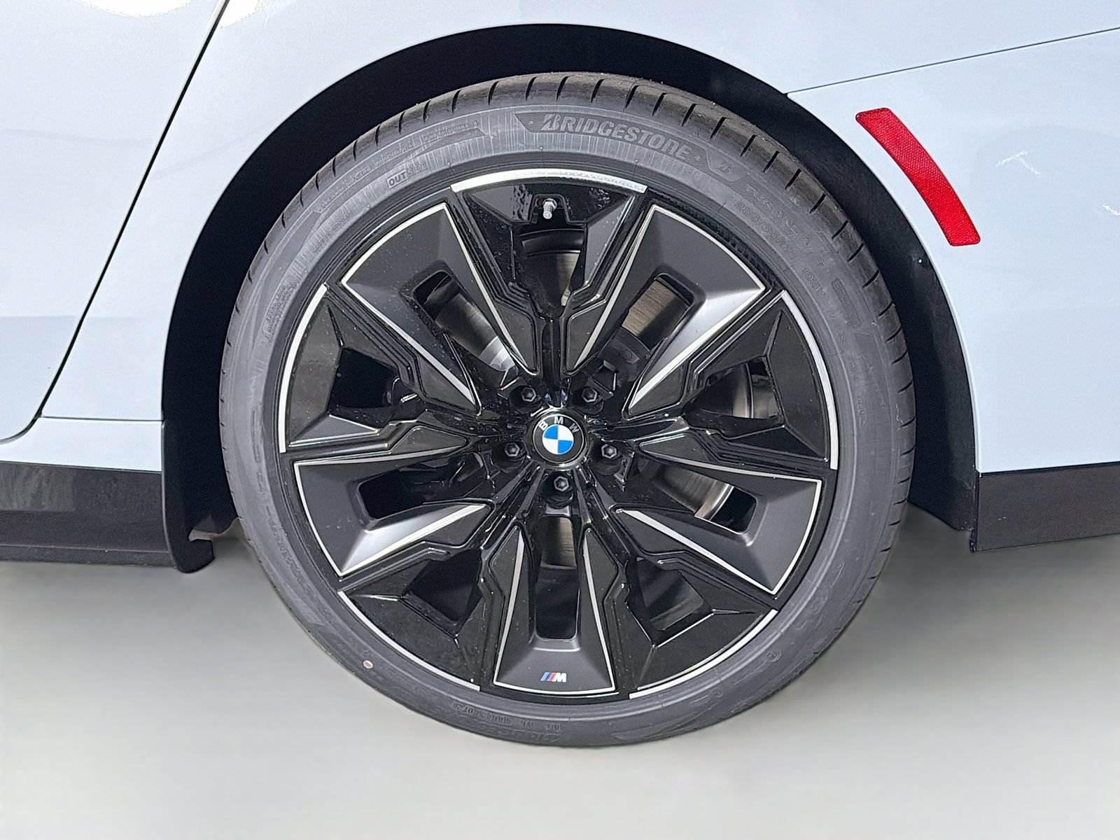 New 2026 BMW i7 xDrive60 AWD/4WD image 33