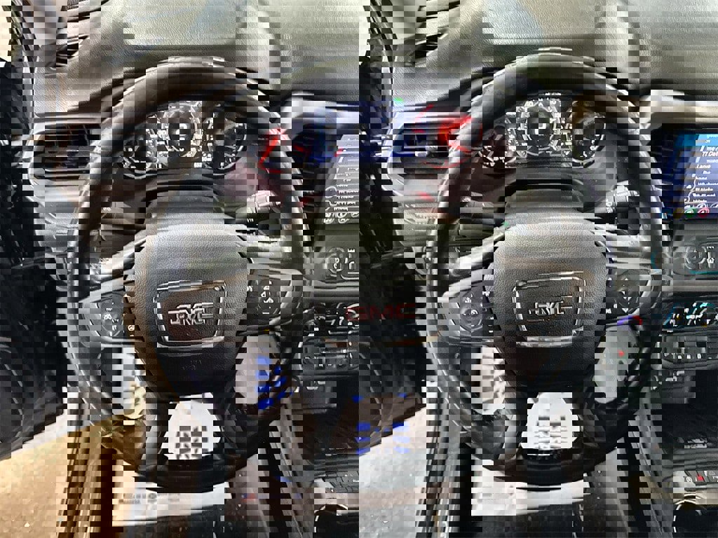 Used 2021 GMC Acadia AT4 w/ Technology Package image 17