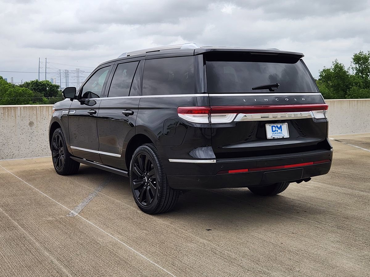 Used 2023 Lincoln Navigator Reserve AWD/4WD image 8
