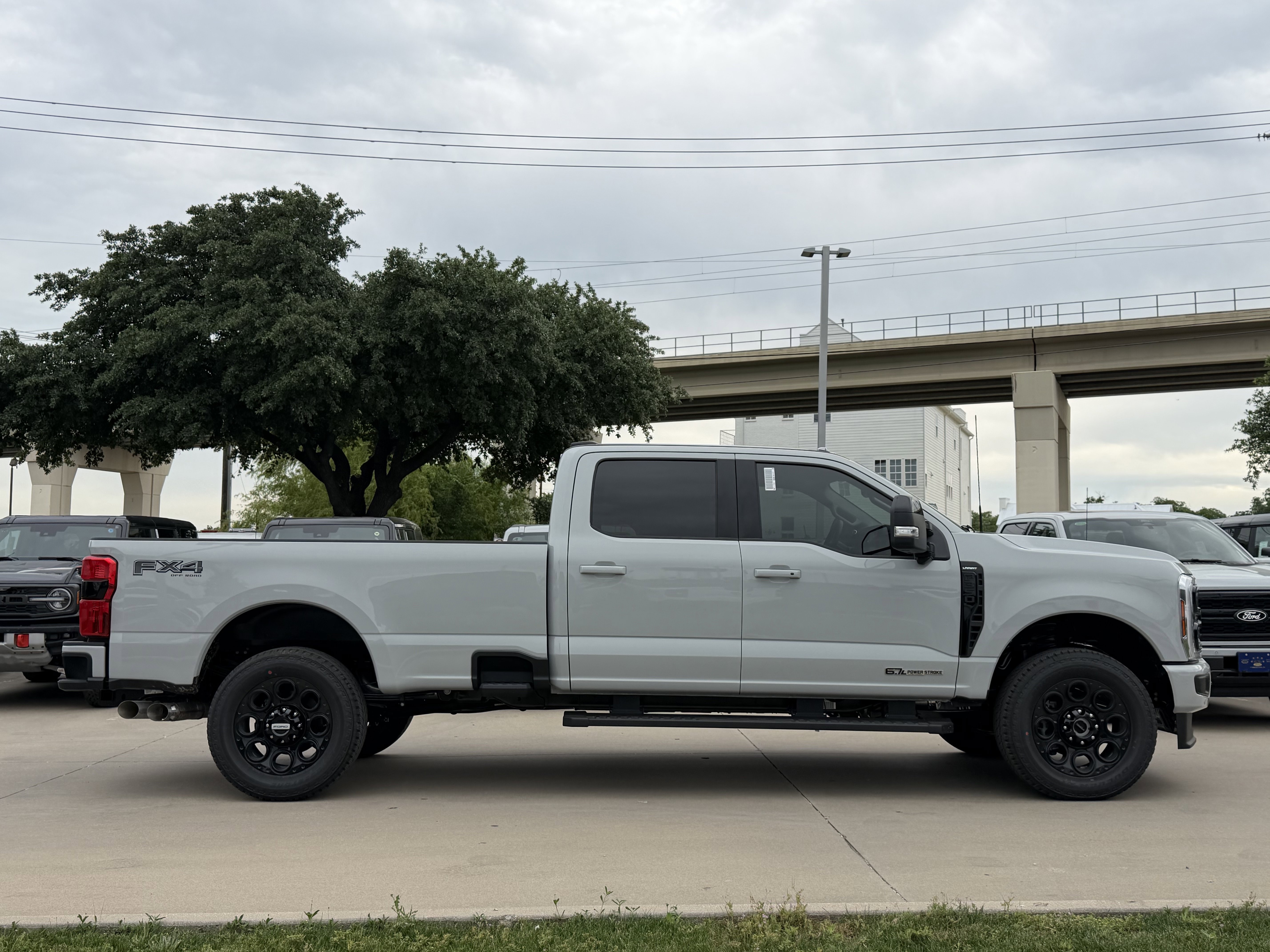 New 2026 Ford F350 Lariat w/ Black Appearance Package AWD/4WD image 3