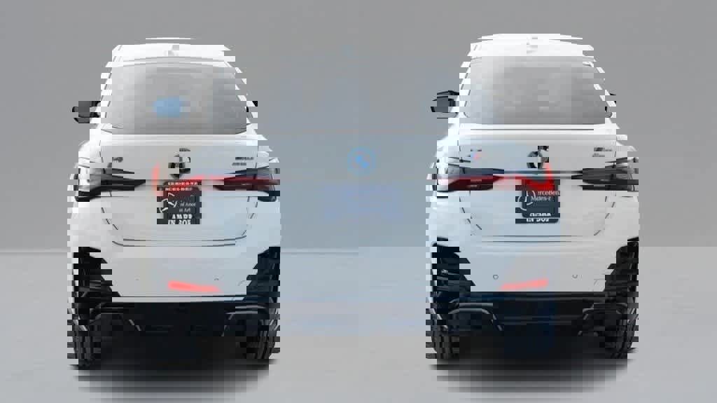 Used 2022 BMW i4 M50 image 6