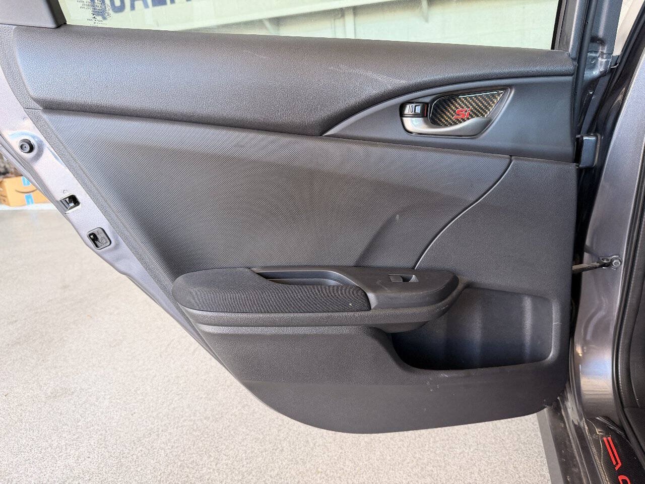 Used 2018 Honda Civic Si image 13