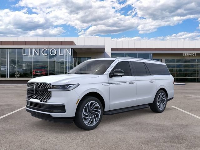 New 2026 Lincoln Navigator L Premier AWD/4WD image 1
