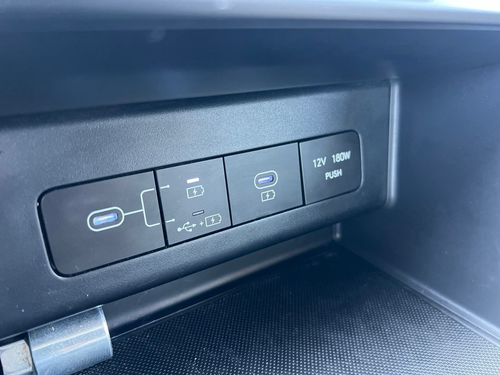 Used 2024 Hyundai Sonata SEL FWD image 18