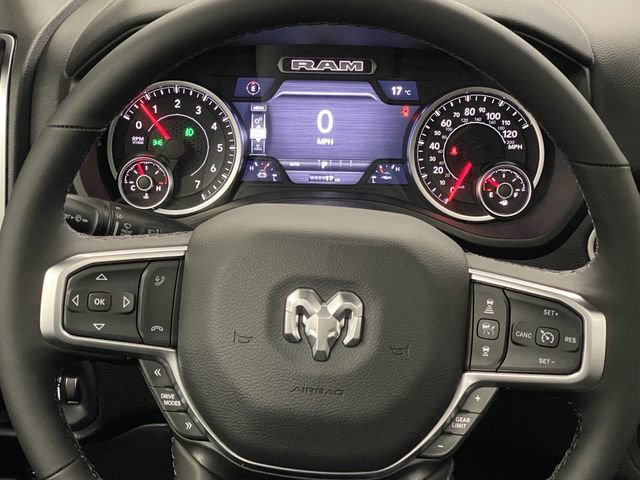 New 2026 RAM 1500 4x4 Crew Cab image 18