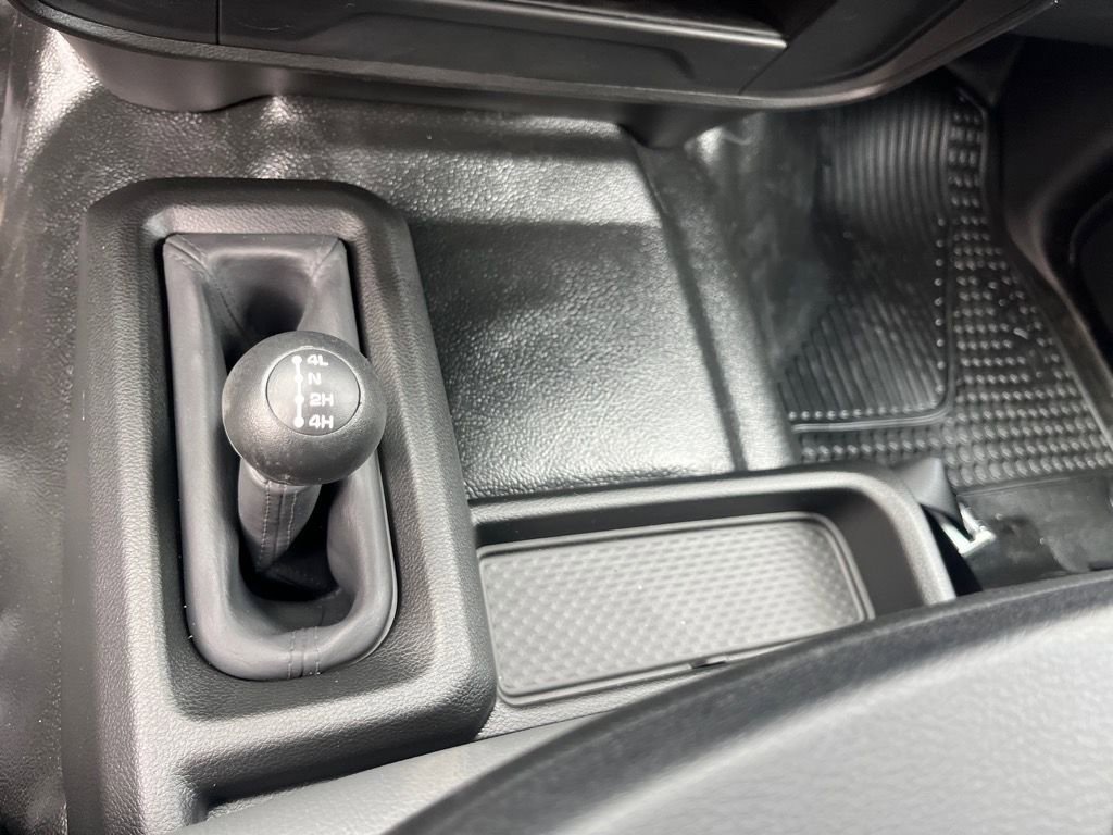 Used 2024 RAM 2500 Tradesman w/ Chrome Appearance Group image 14