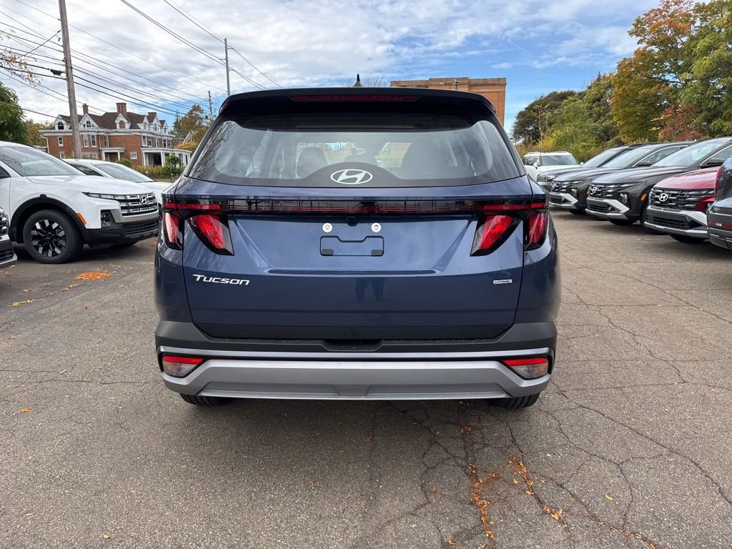 New 2026 Hyundai Tucson SE image 6